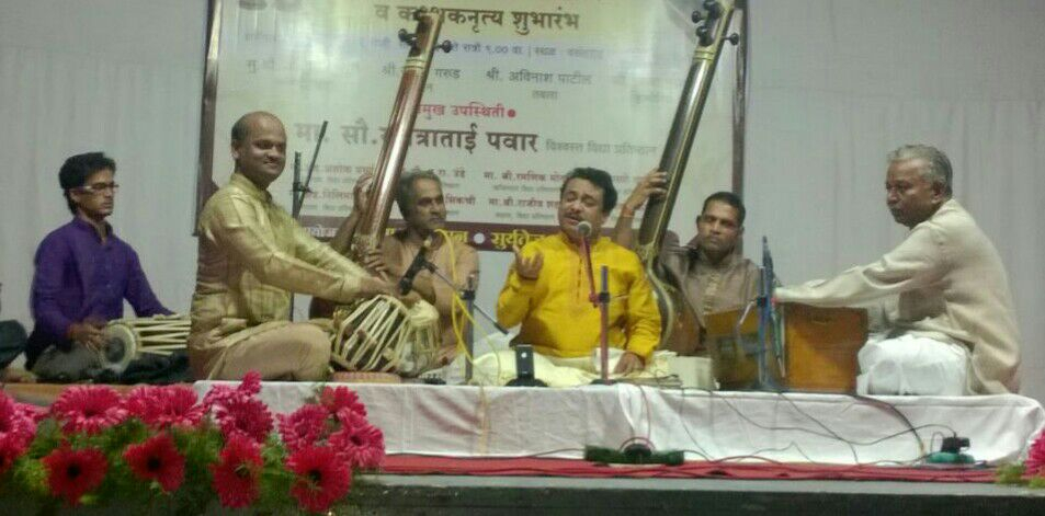 Pt.Sanjay Garud Concert